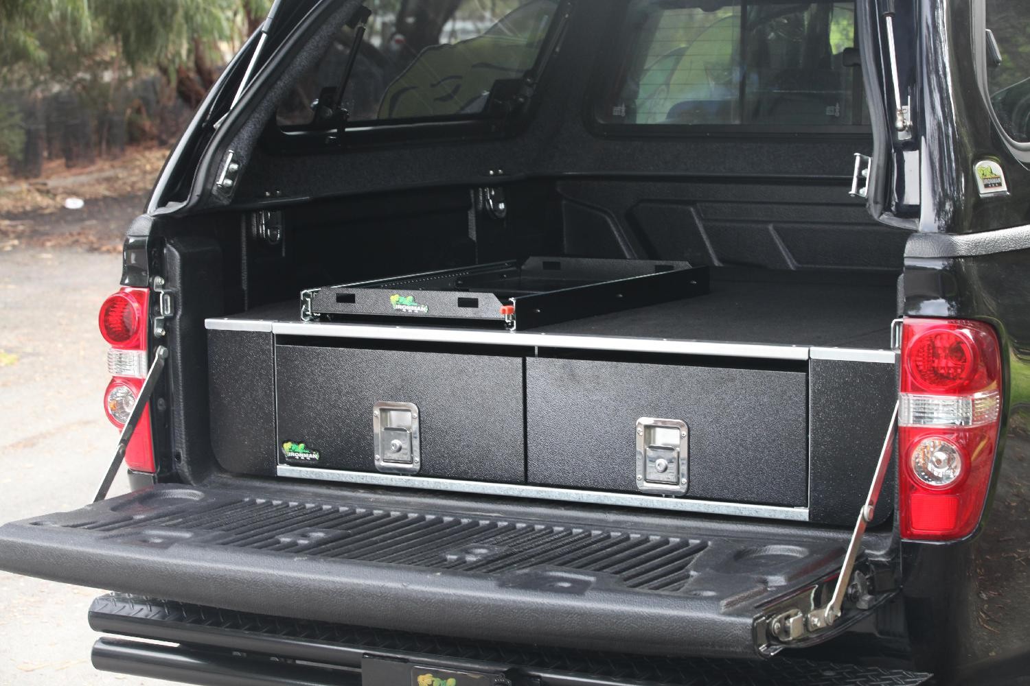 DRAWER WING KIT TO SUIT TOYOTA HILUX REVO 2015+